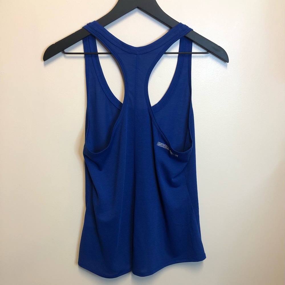 NWOT Under Armor Razorback Top - Picture 2 of 5